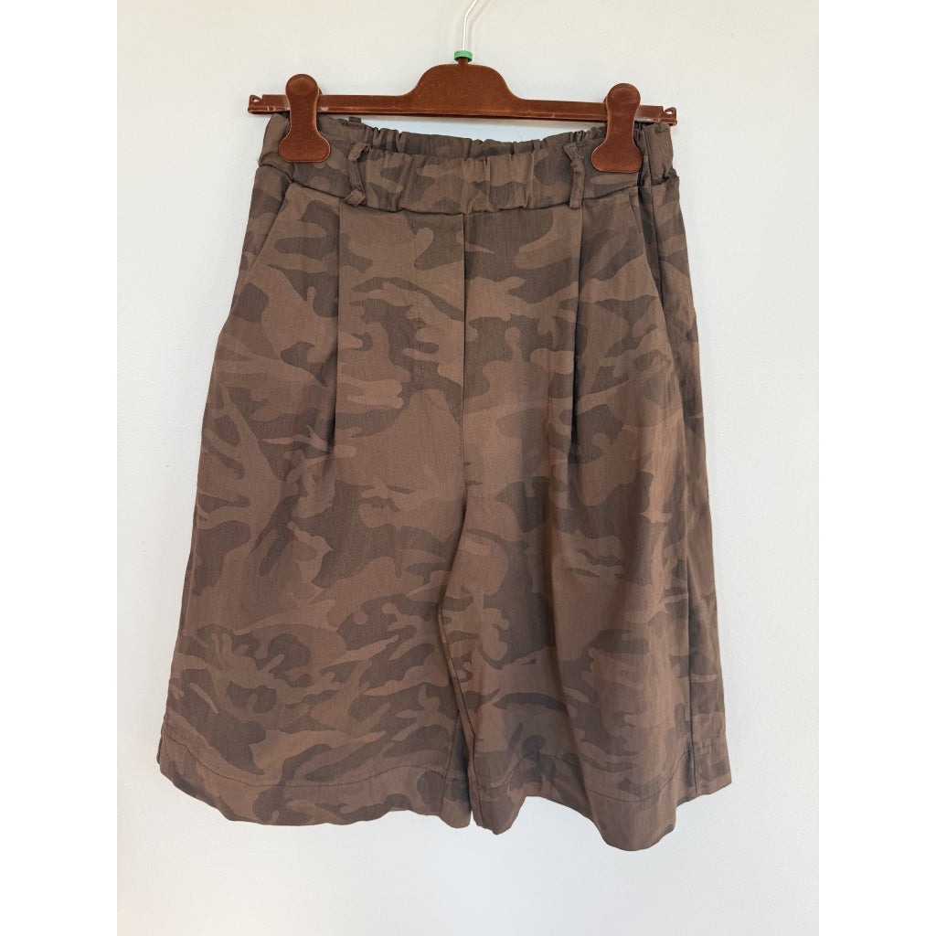 Marta, Zuri Shorts