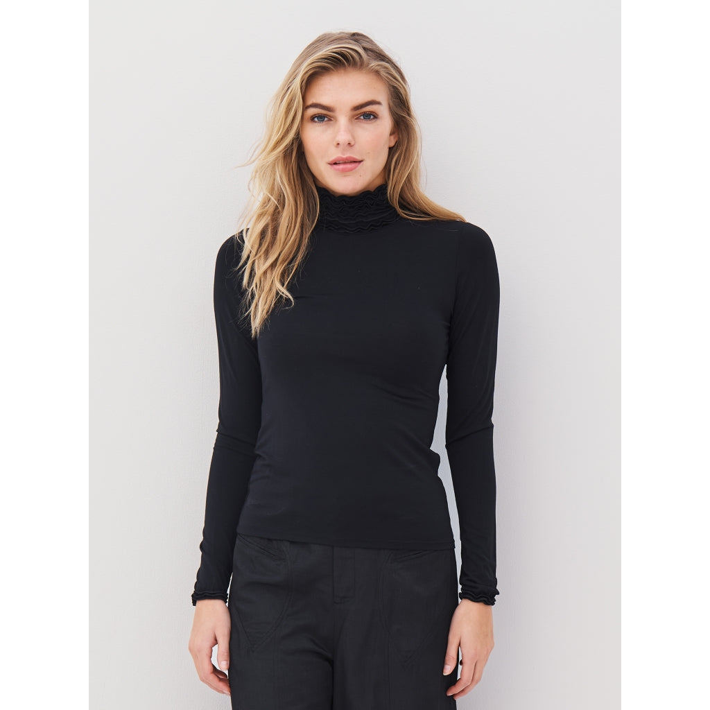 NÜ, Adele Tee l/s
