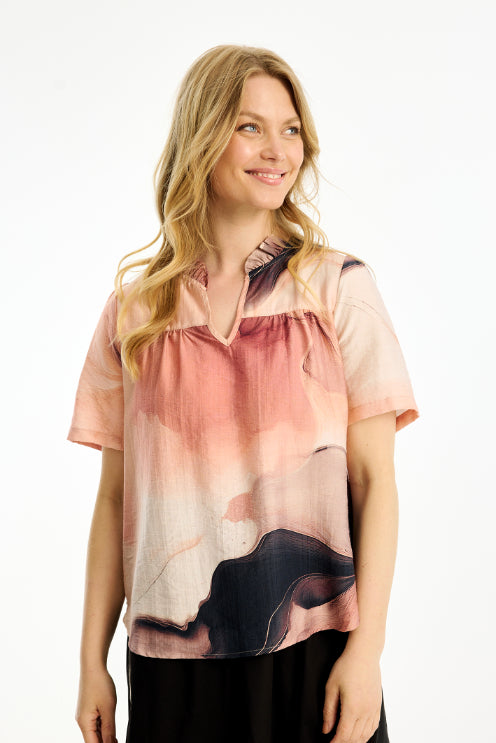 In Front, Frederika Blouse