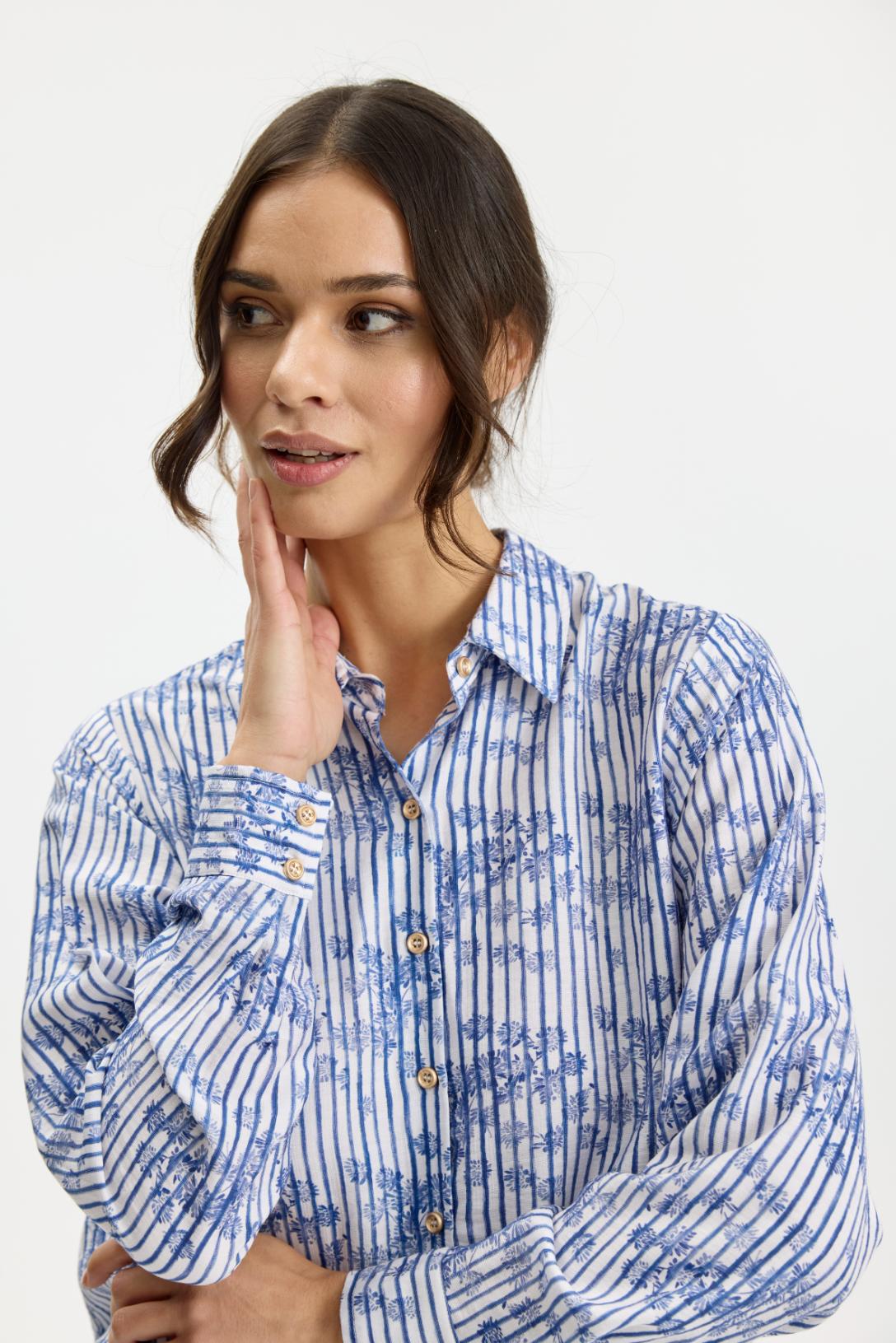 In Front, Victoria Skjorte