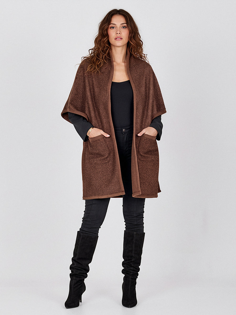 NÜ, Aria Vest