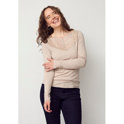 Isay, Dee Lace Bluse