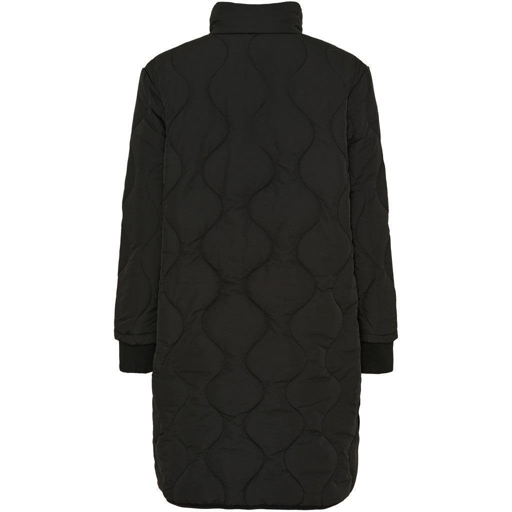 Isay, Diddi New Coat