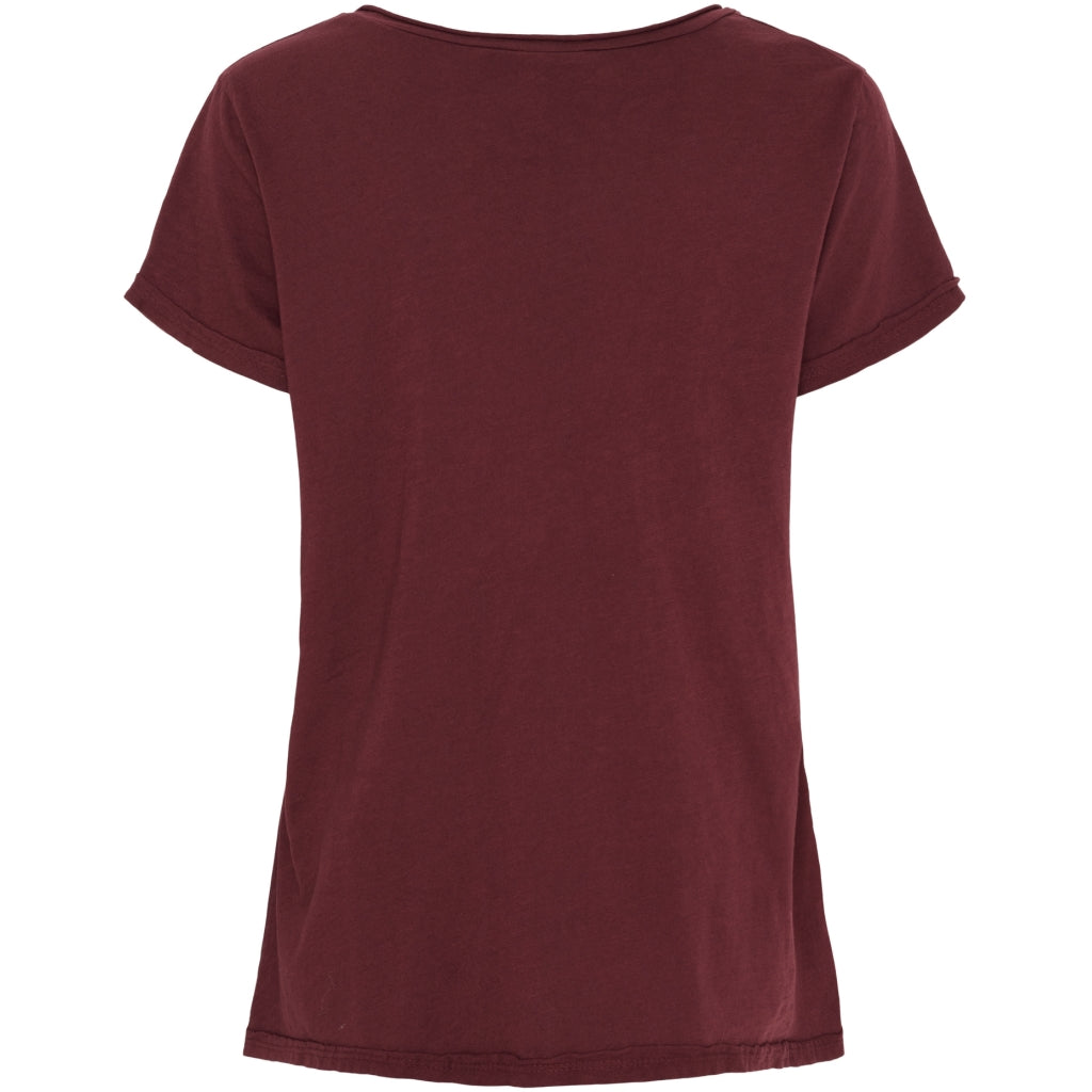 Marta, Lillian T-shirt