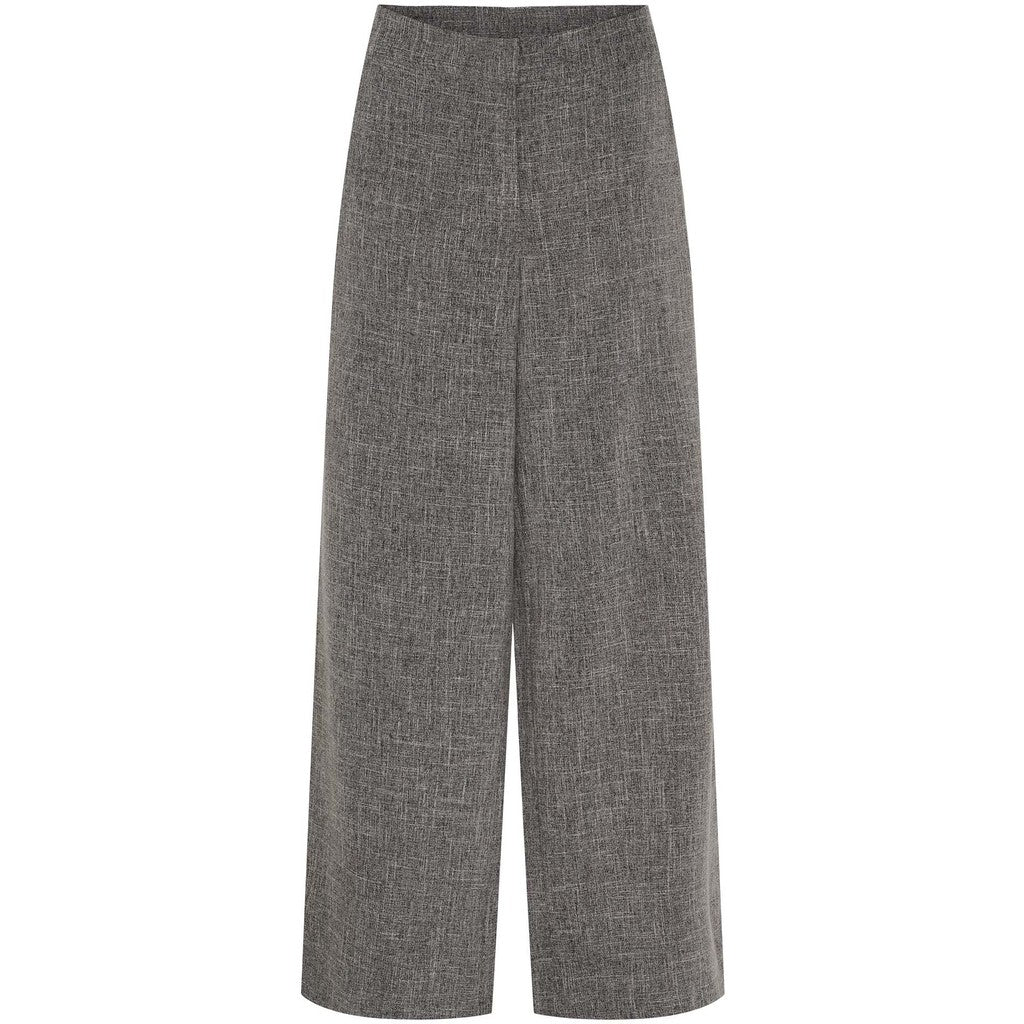 Isay, Kiwi Pant