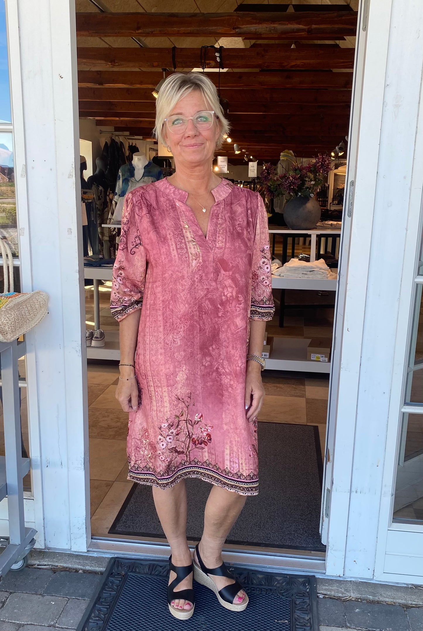 Marta, Goldie Dress, forudbestilling, leveres uge 35. Rosa er på lager