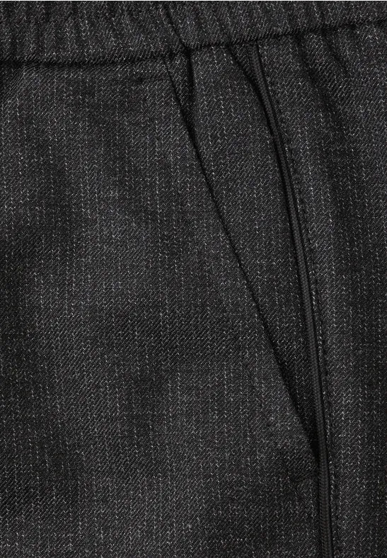 Street One, Bonny Buks