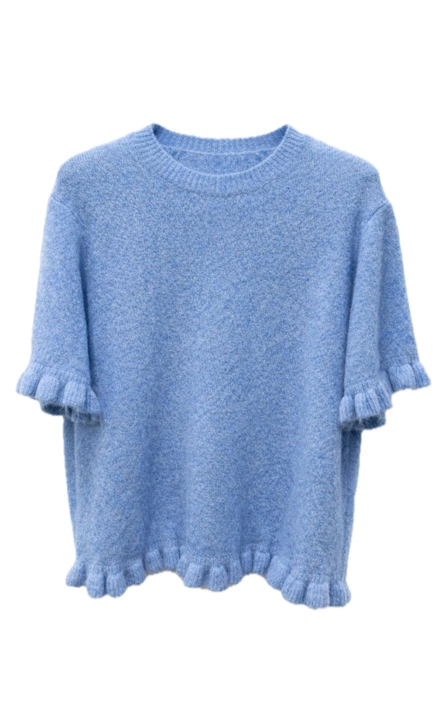 Marta, Briala Strik - Sky