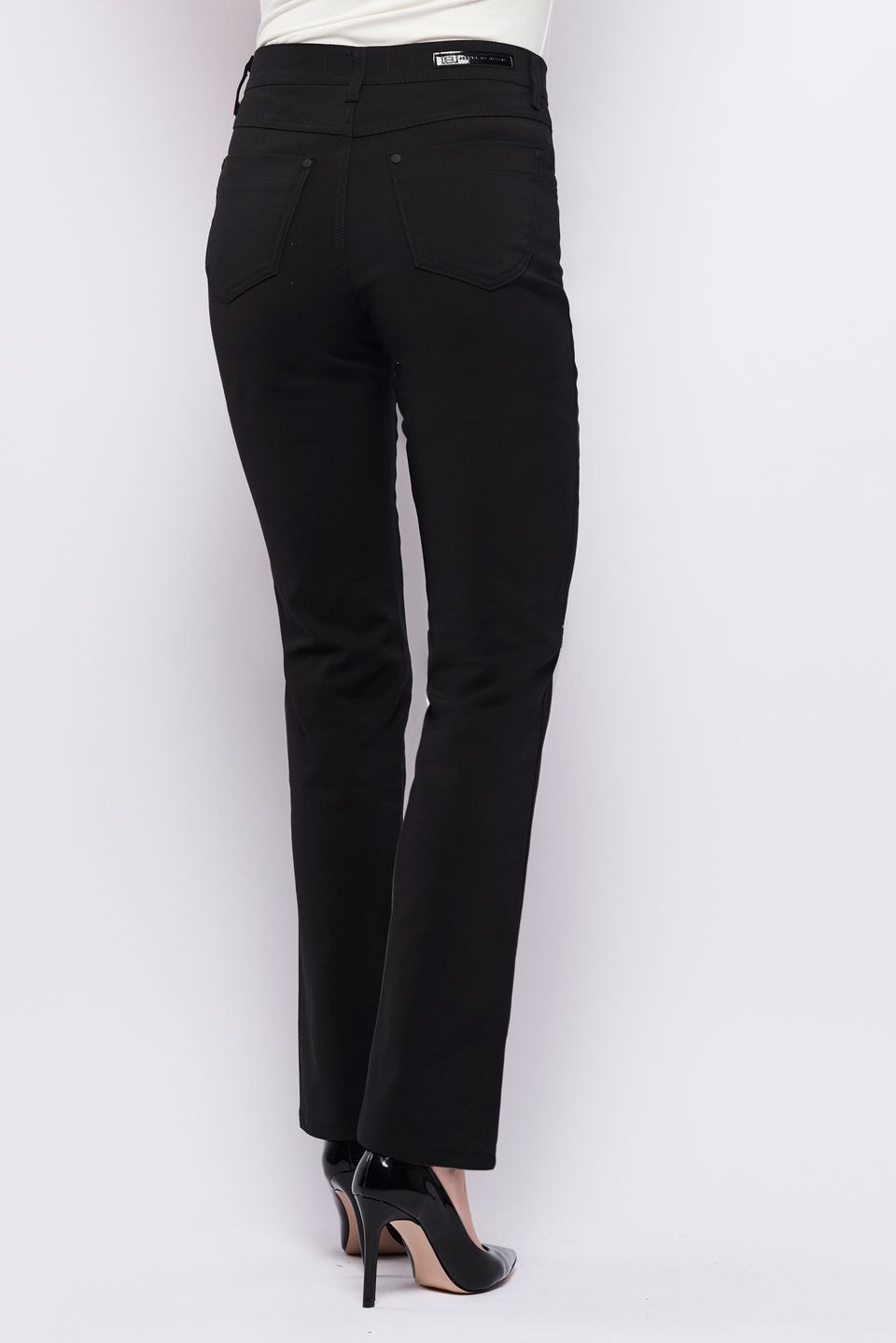 Bessie Copenhagen, Signe-P Buks