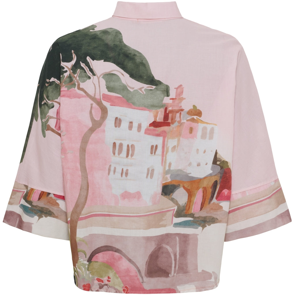 Marta, Jarlene Shirt