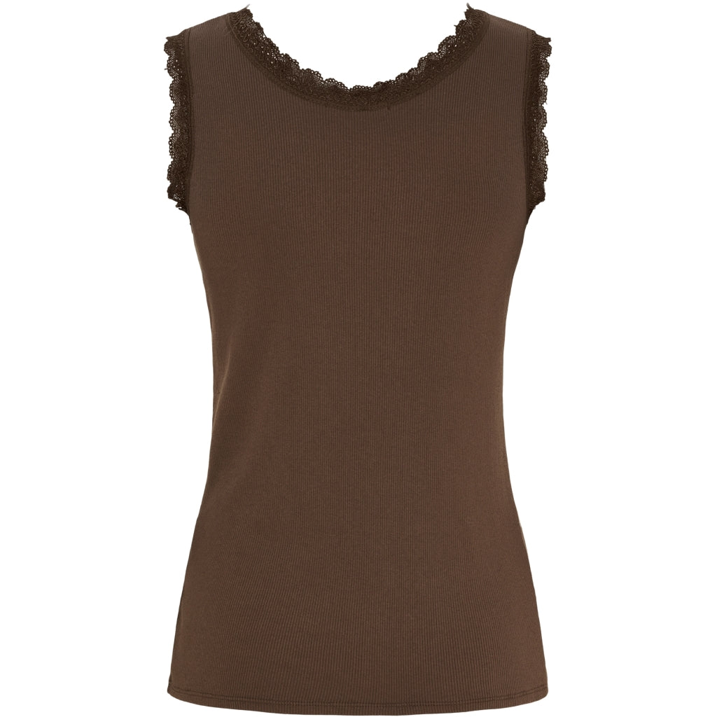 Marta, Angeline Top