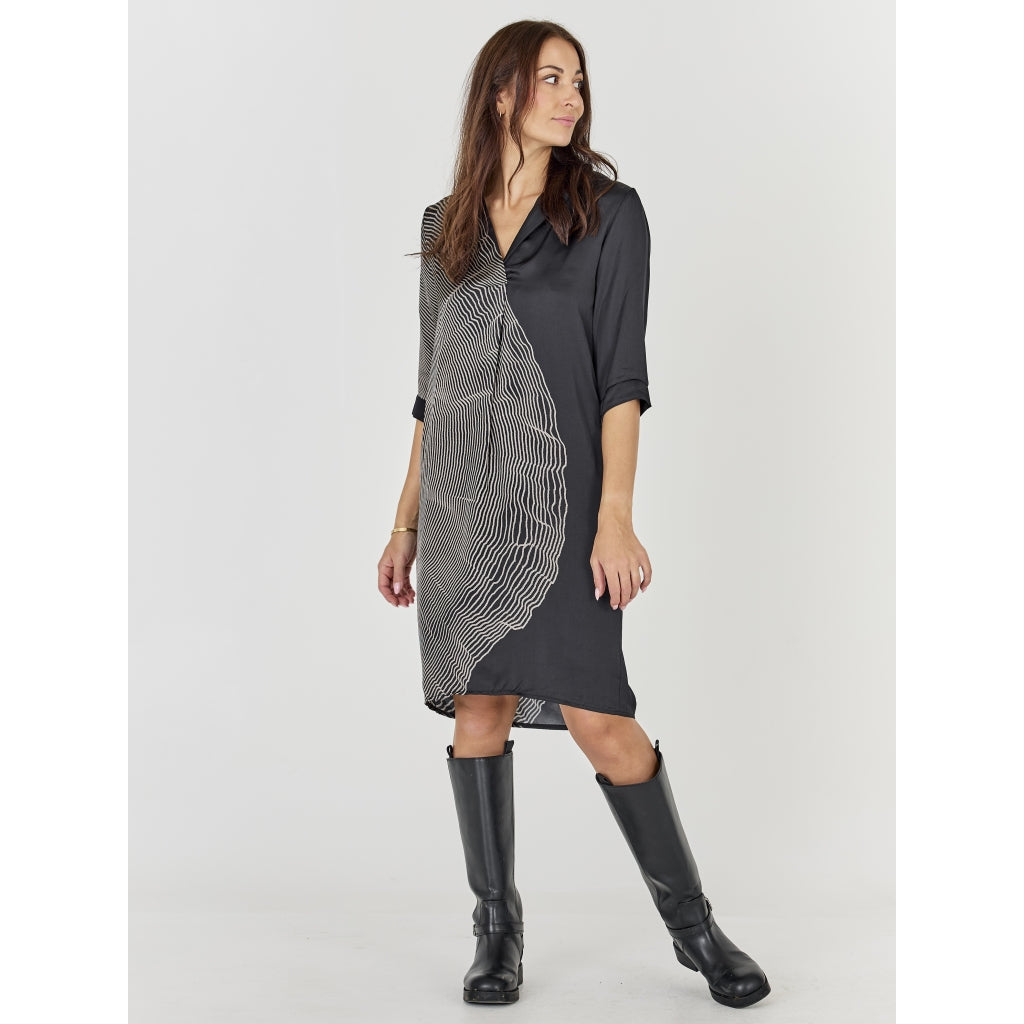 NÜ, Cilje Tunic Dress 005