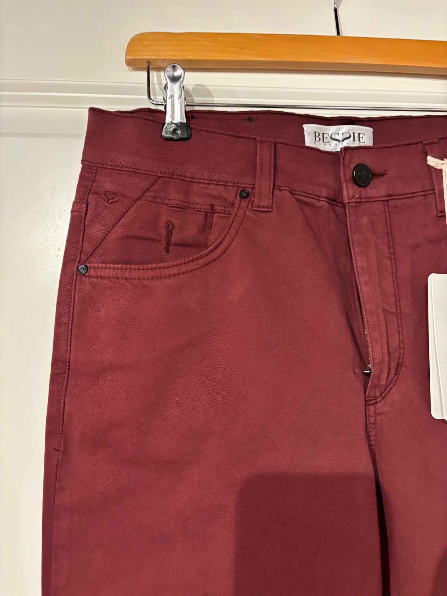 Bessie, Copenhagen, Light-RM