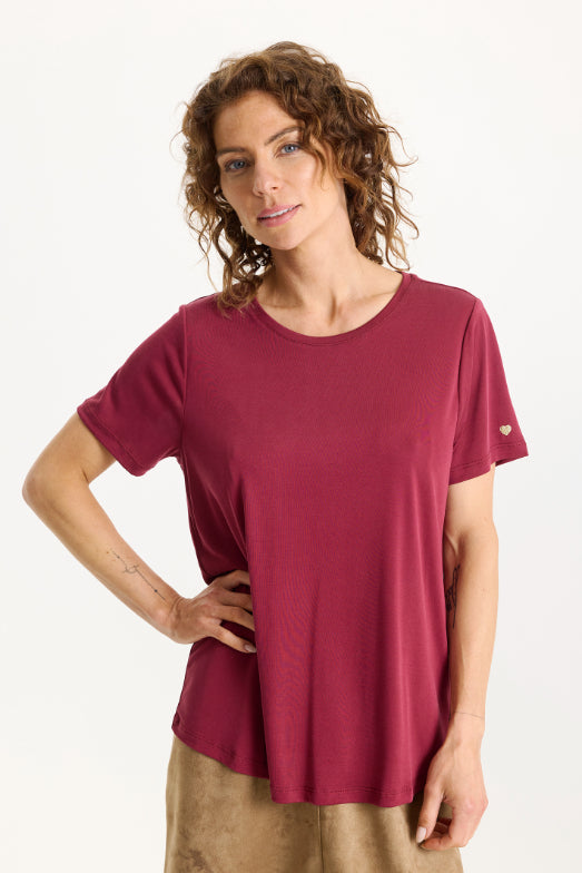 In Front, Nina T-Shirt