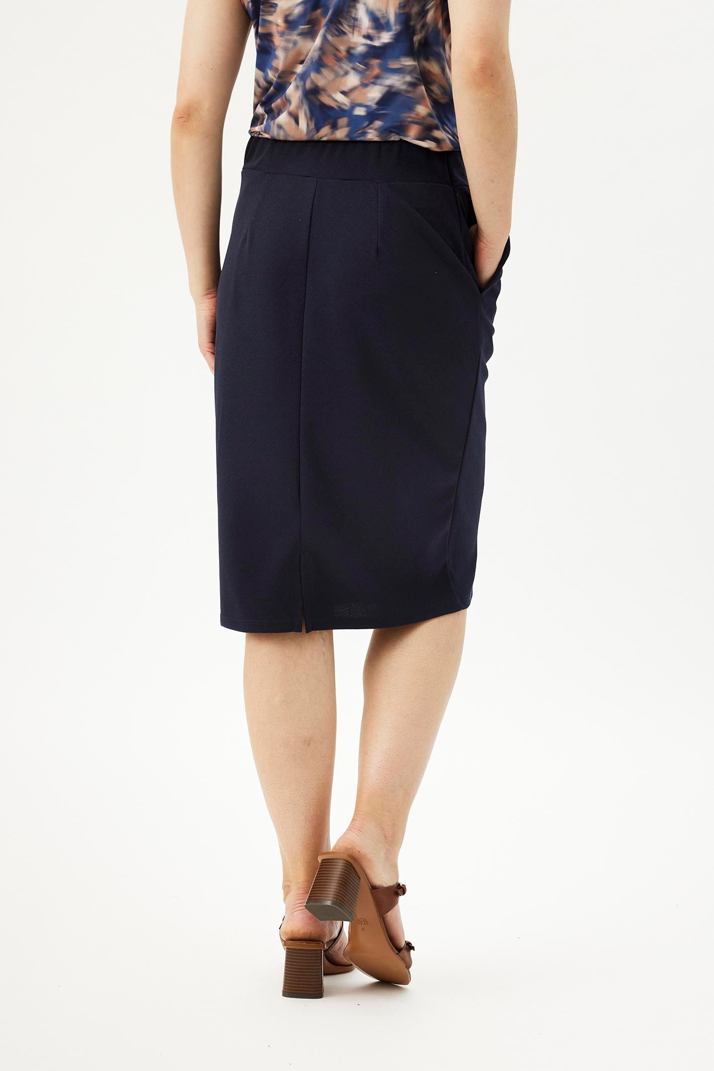 In Front, Pont Skirt - Navy