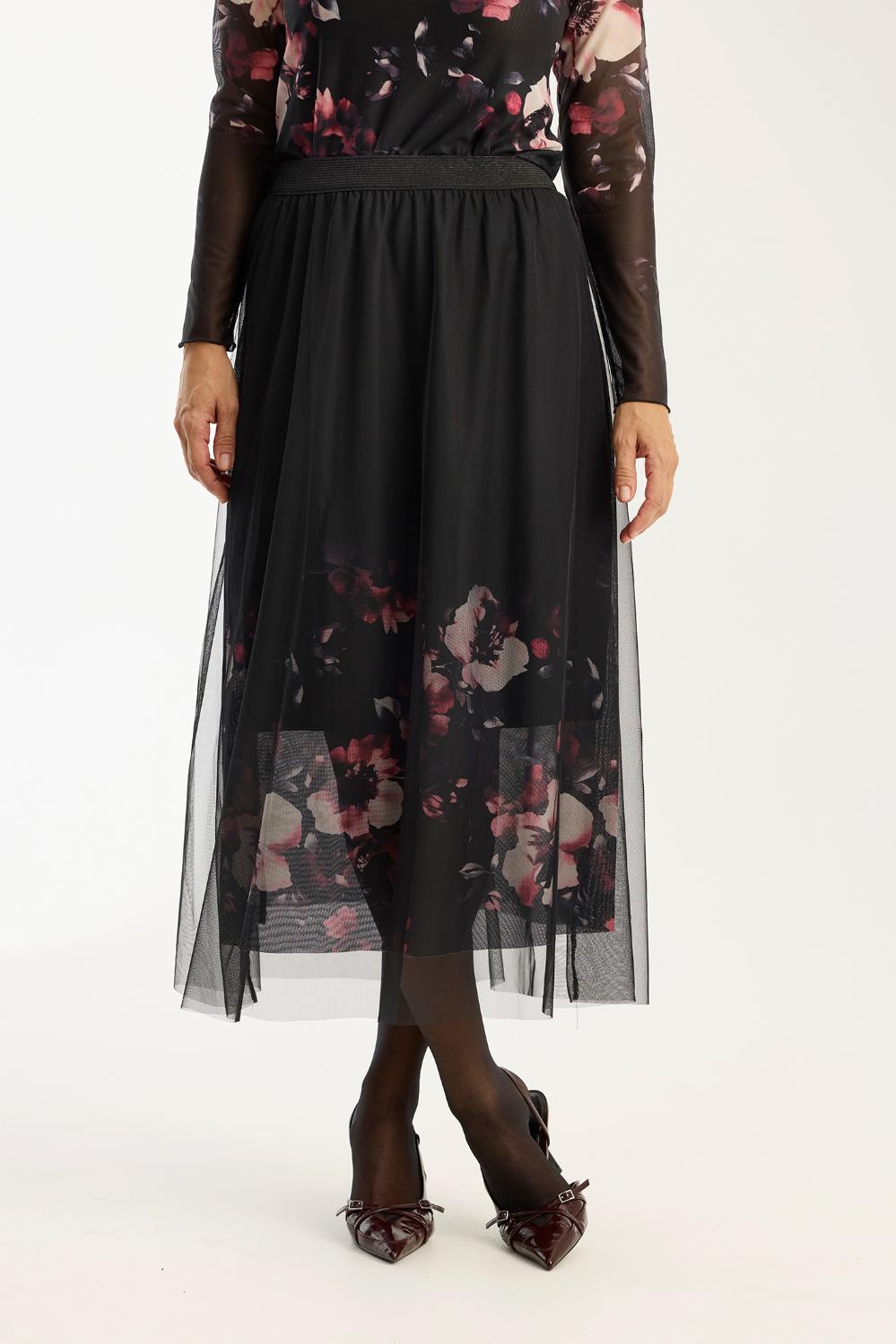 In Front, Rose Skirt