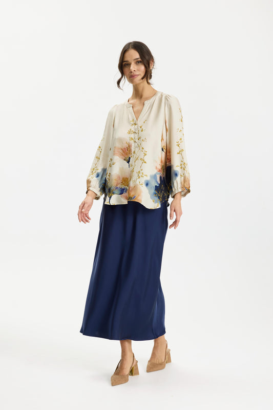 In Front, Alexandra Nederdel