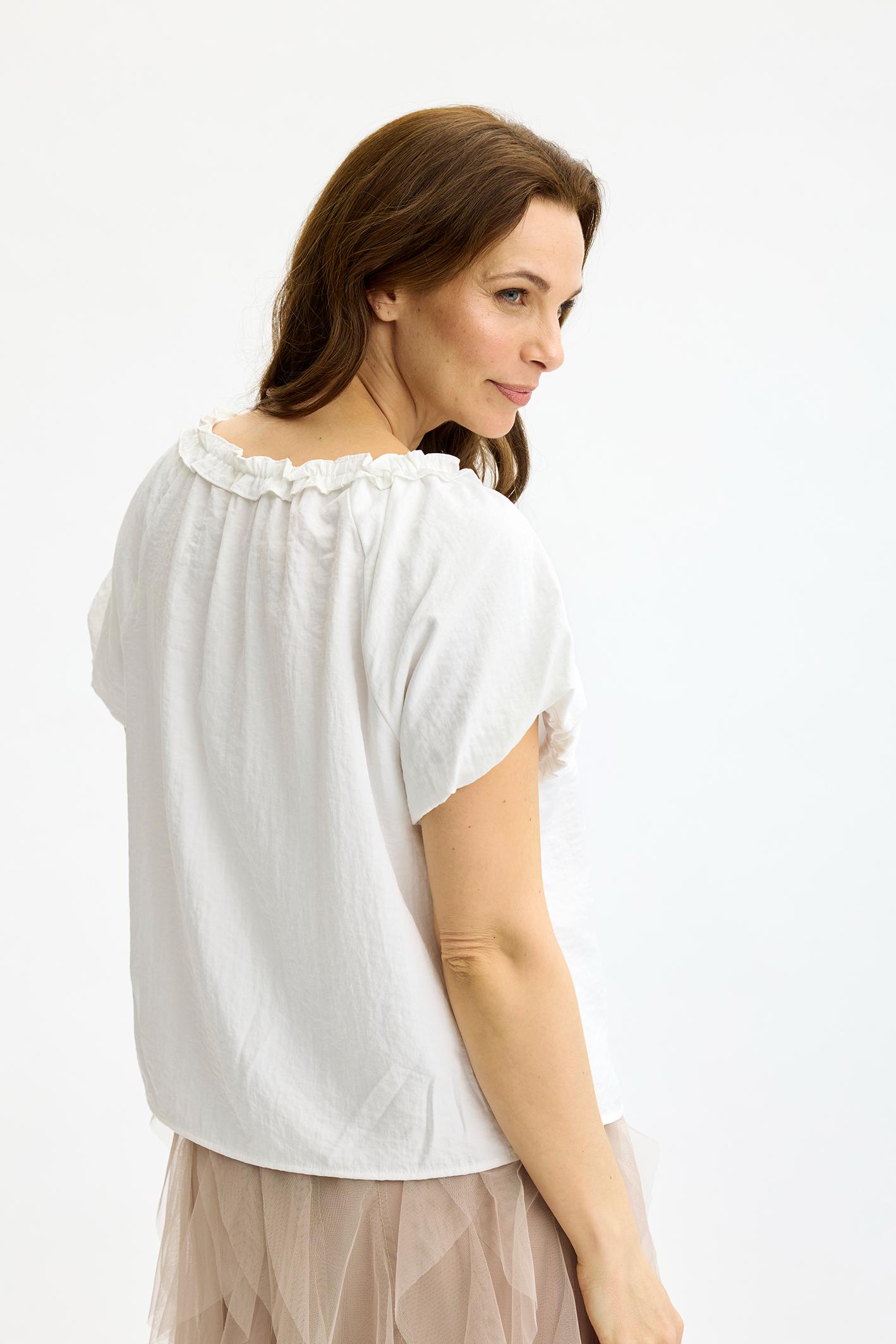In Front, Filippa Blouse