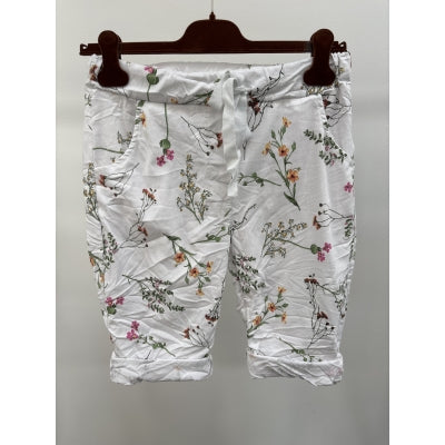 Marta, Carlotta Shorts