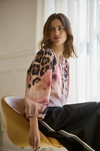 In Front, Laila Blouse