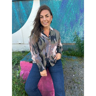 Isay, Asta New Blouse