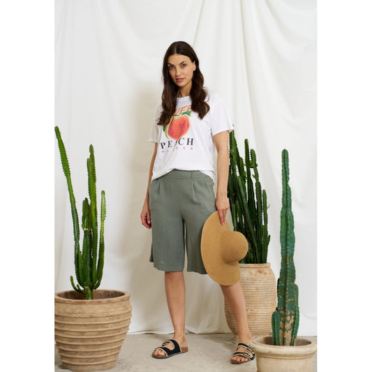 Marta, Jessica Shorts