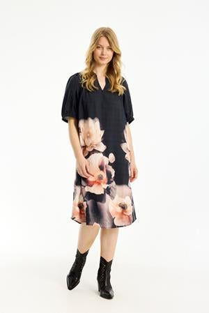 In Front, Morelle Dress