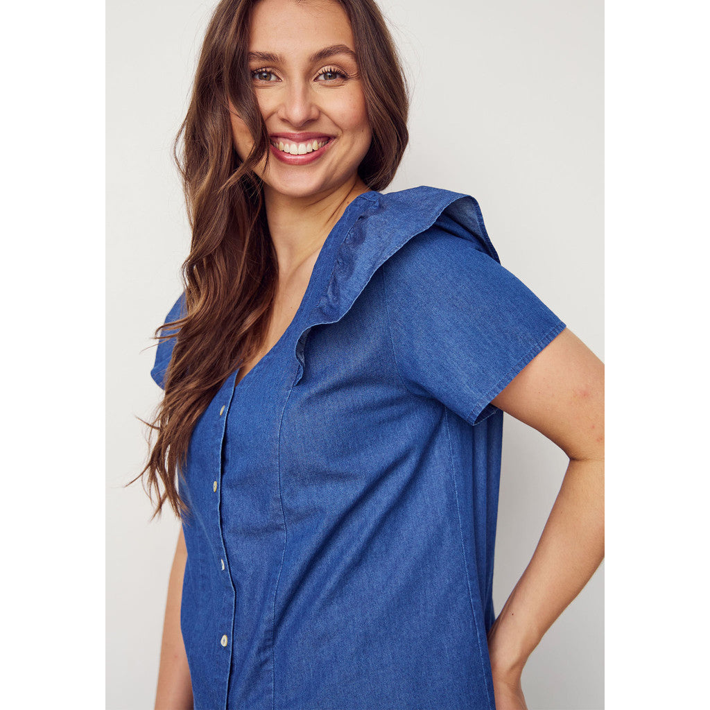 Isay, Heba Shirt