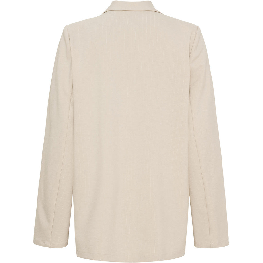 Isay, Felicia Blazer