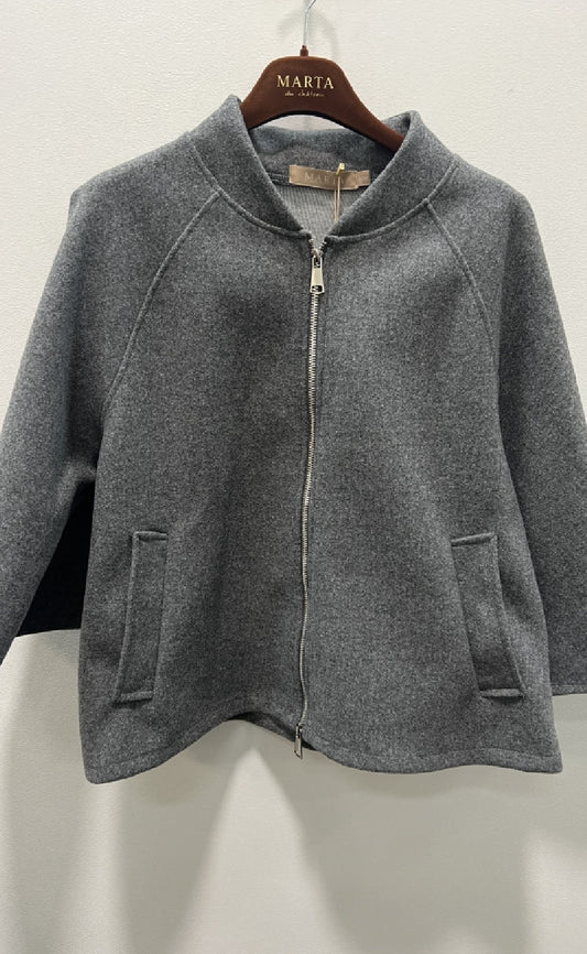 Marta, Pia Jakke. Preeorder. Leveres uge 49