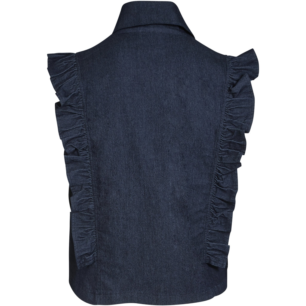 NÜ, Yet Vest