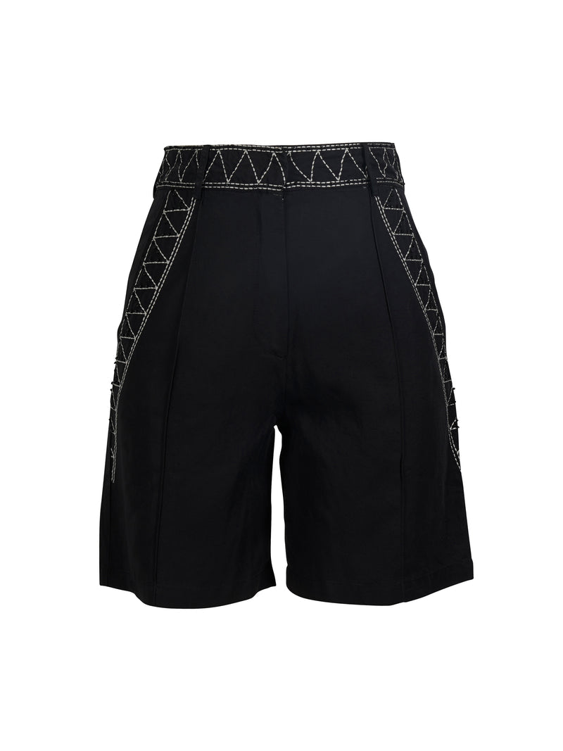 NÜ, Zanna Shorts