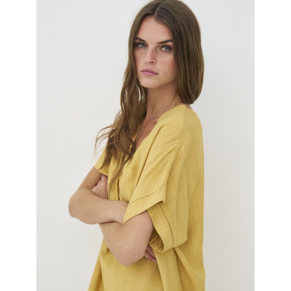 NÜ, Cinda Tunic, Honey